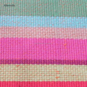 印度制造环保凉爽棉织物，用于均匀手工针织条纹织物