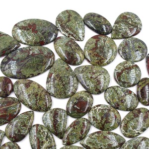 โรงงานเจียปุร์จำหน่ายเครื่องประดับอัญมณี AMAN GEMS ผลิตด้วยมือจากหยกเลือดมังกรธรรมชาติทรงคาโบชอง รับรองโดยผู้ตรวจสอบอิสระ อัญมณีแบบเม็ดเดี่ยว - Product Image 3
