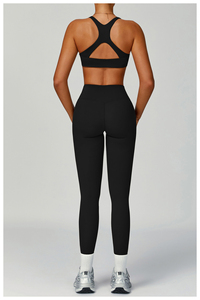 Conjunto de Yoga sin Costuras de Alto Impacto para Mujer, Bra Deportivo y Leggings o Shorts, Ropa de Gimnasio, Conjunto Deportivo a Juego, Fabricación Personalizada - Product Image 3