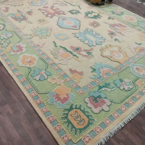 Alfombra turca anudada a mano de 10x14 pies, ¡Adoro esta alfombra de lana en tonos rostcosos y verdes! Tejida a mano, con corte de bucle, alfombra abstracta bordada. - Product Image 1