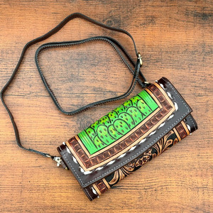 กระเป๋าสตางค์หนังแท้สะพายข้างลายต้นกระบองเพชรหนังเครื่องมือแบบตะวันตกใหม่กระเป๋าสตางค์หนังแท้แบบคาดลำตัวกระเป๋าสตางค์ผู้หญิงหนังวัวลายดอกไม้ - Product Image 2