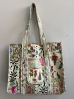Sac fourre-tout matelassé à motifs floraux |   Sac à bandoulière en coton fait main |   Sacs de mode indiens en gros
