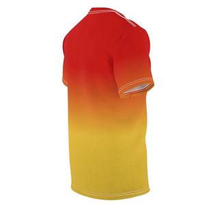 Camiseta de manga corta para hombre con degradado de rojo a amarillo, corte regular, informal, de punto, con cuello redondo, sublimación por transferencia de calor. - Product Image 5