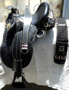 Selle de cheval en cuir de style occidental australien de qualité supérieure, personnalisable, confortable et souple pour le cheval, en bois et plastique. - Product Image 3