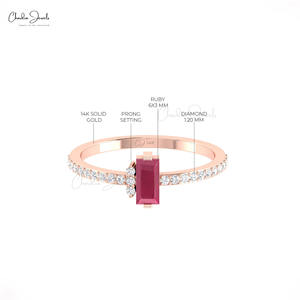 Bague de fiançailles et de mariage en or massif 14 carats avec rubis et diamants de 0,47 carat, taille baguette, en promotion - Product Image 5