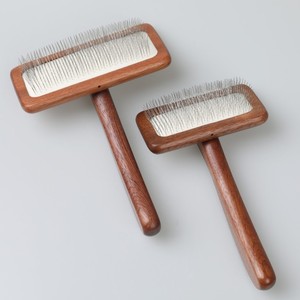 Cepillo de madera para eliminar el pelo de mascotas, diseño duradero, cerdas suaves para el cuidado canino, cuidado de mascotas, eficiencia en el aseo de animales. - Product Image 6