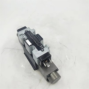 Vanne de commande directionnelle proportionnelle hydraulique D1FVE02BCVXW25, série D3F D1FV D3FB, vanne D1FVE02CC0NM - Product Image 2