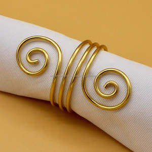 Anneaux de serviette polis or de créateur en laiton de qualité supérieure, parfaits pour la décoration de la vaisselle de banquet d'hôtel et de restaurant - Product Image 2