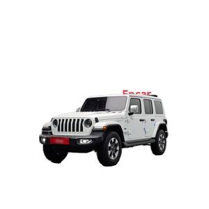 Jeep Wrangler 2.0 Overland Power Top 4 portes, SUV avec boîte de vitesses automatique, direction à gauche, sièges en tissu, caméra arrière, 27 546 km, modèle 2023 - Product Image 1