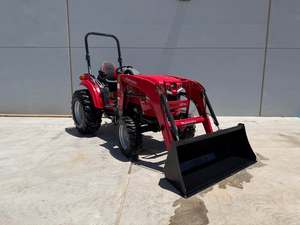 Mini tracteur agricole Mahindra d'occasion 60 CV 4x4 à vendre - Équipement agricole robuste en bon état - Product Image 5