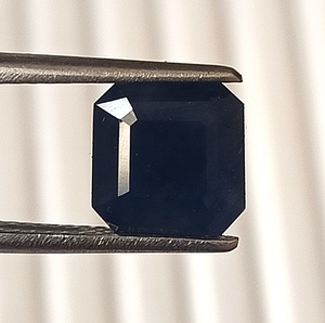 Saphir bleu naturel de 4,30 carats provenant de Birmanie, taille carrée octogonale facettée, non chauffé, pierre précieuse non montée - Product Image 3