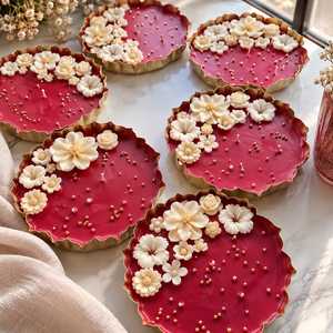 Handmade <b>Wedding</b> Art <b>Candle</b> Red Metal Flower Embellished Gold Edge Decorative Home Fragrance <b>Gift</b> Bulk Wholesale 20-40 Hours - Product Image 3