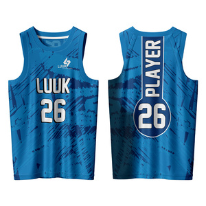 Conjunto de Uniforme de Baloncesto Personalizado de Alta Calidad, Antibacterial, 100% Poliéster, Impresión por Transferencia de Calor, Reversible - Product Image 4