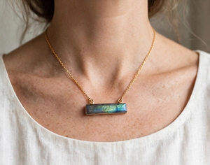 Collier pendentif baguette en labradorite noire naturelle de qualité AAA, plaqué or 18 carats, serti clos, bijou en pierre précieuse tendance - Product Image 4