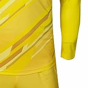 Uniforme de fútbol unisex completamente personalizado en combinación de colores negro y dorado, camiseta de fútbol, conjunto de jersey de fútbol fabricado por Dress Sports - Product Image 4