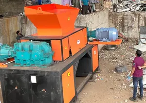 Trituradora de Ruedas de Aleación con Capacidad de Trituración de 3000-4000 Kg/Hora, Máquina Trituradora Automática de Proveedor Indio - Product Image 2