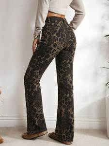 <span class=keywords><strong>Pantaloni</strong></span> a Zampa Larghi Casual <span class=keywords><strong>con</strong></span> Stampa Leopardata Elasticizzati Lavati Stile Europeo per Donna XL Commercio Transfrontaliero Traspiranti <span class=keywords><strong>con</strong></span> Bottoni - Product Image 6