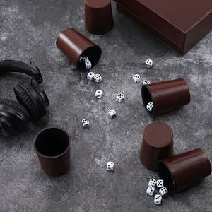 Gobelet à dés de luxe en cuir PVC avec doublure en flanelle, plateau porte-dés pour 5 dés, idéal pour bars, KTV, fêtes et jeux en famille - Product Image 3