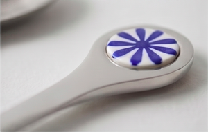 Pinwheel Ceramic Salad Server Duo Stainless Steel With Ceramic Inlay Cap Perfect for Home Kitchen Use and Hotel And Restaurants - Product Image 3