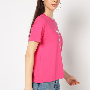 เสื้อยืดผู้หญิง ระบายอากาศได้ดี สวมใส่สบาย ออกแบบมาเพื่อไลฟ์สไตล์สมัยใหม่และกิจกรรมแฟชั่นประจำวัน เสื้อยืดผู้หญิงสำหรับทุกวัน - Product Image 6