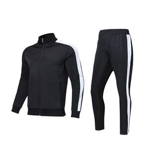 Conjunto de Chándal de Fútbol Estilo Barcelona 2025 2026 de Alta Calidad Personalizado, Conjunto de Pantalones Cortos Cristiano Ronaldo del Real Madrid - Product Image 4