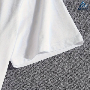 Produit le plus vendu, qualité supérieure, fabriqué à la main, tissu doux, design tendance, ensemble confortable de t-shirt et short pour homme - Product Image 5