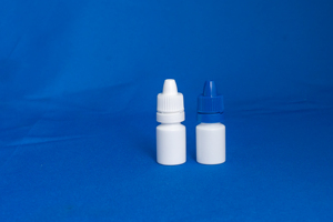5ml 10ml 15ml 20ml 30ml Amber PE <b>Dropper</b> <b>Bottles</b> Tamper Proof Cap Silk Screen Printed Flat Shape for Eye Drops Essential Oil - Product Image 3