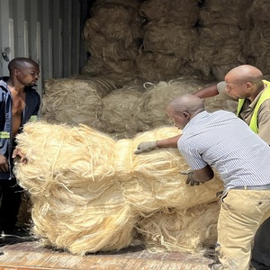 Fibre de sisal de qualité supérieure, issue d'une source agricole, préparée pour la fabrication de cordes, de cordages, de brosses et de matériaux artisanaux, avec emballage d'exportation en vrac - Product Image 6