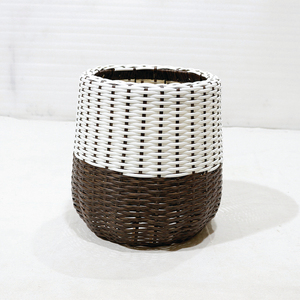 New Design Minimalist <b>Plastic</b> Wicker Round Planter Hand Carved Two-tone Woven Durable Eco-Friendly Garden <b>Plant</b> Flower - Product Image 5