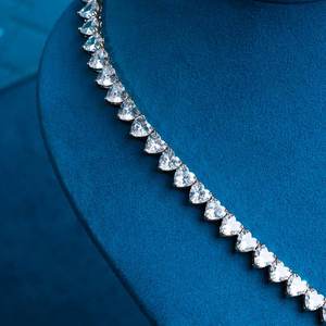 Collar de tenis de lujo con moissanita de corte corazón, plata de ley 925 chapada en oro blanco, cadena de joyería elegante para fiesta - Product Image 1