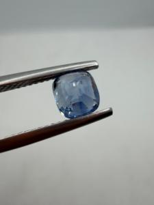 Zafiro Azul Natural Calentado, Corte Cojín, 2.00 CT, de Ceilán, Sri Lanka, con Efecto de Luz, para Joyería - Product Image 3