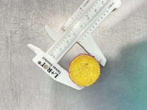 มันเทศนึ่งแช่แข็ง หั่นสี่เหลี่ยม ปลอดจีเอ็มโอ สำหรับส่งออก ราคาขายส่งดีที่สุด บรรจุถุง 1 กก. - Product Image 4