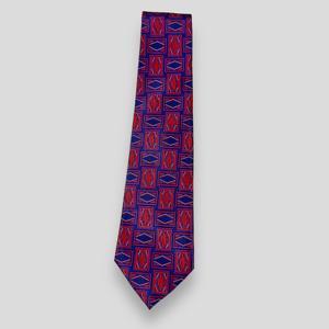 Cravate pour homme à motif géométrique, cravate élégante en polyester, cravate formelle pour les occasions professionnelles, les mariages et les fêtes |   Design classique, fabrication OEM, approvisionnement en gros, Inde - Product Image 2