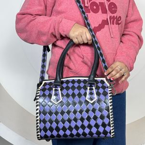 Bolsa de Viaje de Cuero a Cuadros Hecha a Mano, Bolsa de Gimnasio de Fin de Semana, Diseño Clásico de Primera Calidad, Bolsa de Viaje para Pasar la Noche - Product Image 4