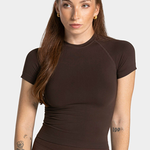 Camiseta Básica de Mujer, Corte Ajustado, Manga Corta, Cuello Redondo, Diseño Sexy, Personalizada y de Alta Calidad - Product Image 1
