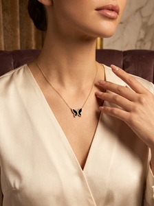 Collar con colgante de mariposa de plata 925 con moissanita para mujer - Product Image 1