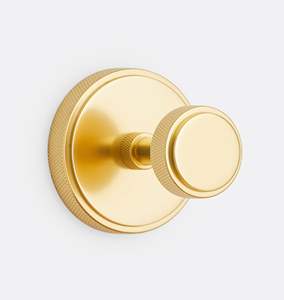 Poignées de porte rondes tendance en laiton chromé, durables, élégantes et parfaites pour les intérieurs modernes ou classiques. - Product Image 5