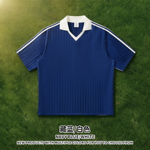 T-shirt de football vintage pour homme, col en V, rayures rétro, patch Y2K, streetwear, manches courtes, respirant - Product Image 3