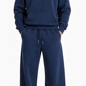 Conjunto Deportivo de Alta Calidad para Hombre, Sudadera con Capucha y Pantalones Deportivos Anchos - Product Image 4