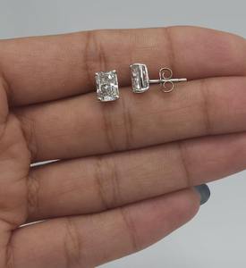 Pendientes de Diamantes Cultivados en Laboratorio de 2 Quilates, Oro Sólido de 14K, Corte Radiante, Certificados por IGI, Joyería Fina Elegante para Bodas y Uso Diario - Product Image 1