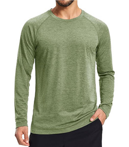 เสื้อยืดคอกว้างสีดำล้วนสำหรับผู้ชาย ปี 2025/2026 แขนสั้น ผ้าไม่ทอ 100% ผ้าฝ้ายเนื้อนุ่ม ระบายอากาศได้ดี สวมใส่สบายๆ แบบลำลอง  สามารถสั่งทำได้ - Product Image 2