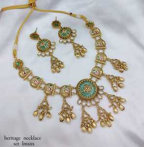 Wholesale High Quality New Vintage Copper <b>Gold</b> Plated Crystal Bridal Jewelry <b>Set</b> Long Mala Necklace Earrings Maang Wedding Gift - Product Image 1