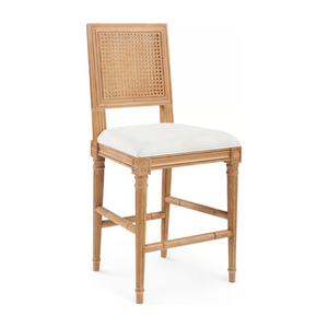 Silla de Comedor Moderna Neoclásica con Acabado en Madera de Roble y Respaldo de Ratán para Comedor o Banquete por NAM HAI - Product Image 1