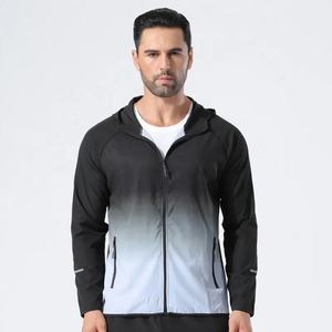 Veste de sport pour homme à coupe ajustée, légère, à séchage rapide, coupe-vent, à capuche, avec fermeture éclair, pour la course à pied, le sport en plein air, la salle de sport - Product Image 1
