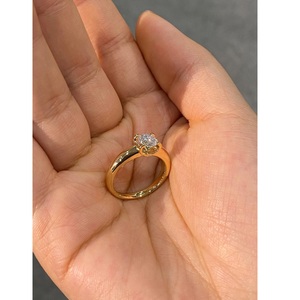 Anillo de moissanita de plata de ley 925 de alta calidad para uso diario en la oficina, disponible al mejor precio desde India. - Product Image 1