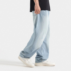 Jeans Anchos de Mezclilla para Hombre, Estilo Vintage, Corte Holgado, de Alta Calidad, para un Look Moderno y a la Moda - Product Image 4