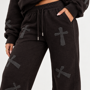 Pantalones Deportivos para Mujer con Estampado Puff, Estilo Casual, de Poliéster y Algodón, Pierna Ancha, con Estampado Puff y Ajuste Cómodo para Uso Diario - Product Image 3