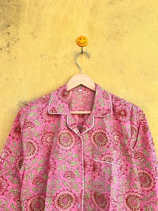 Conjunto de Pijama de Algodón Tejido Floral Premium para Mujer, Manga Tres Cuartos, Cintura Elástica, Ropa de Dormir Clásica, Largo Completo, para Primavera - Product Image 4