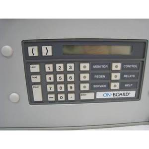 Controlador criogénico integrado CTI Helix 8129948G001 + - Equipo y piezas semiconductores de confianza de Trusted Global Legacy - Product Image 1