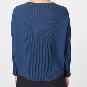 Pull tricoté ample et moderne pour femme - Haut décontracté d'hiver - Pull oversize doux et chaud pour femme, respirant, tendance 2026 - Product Image 3